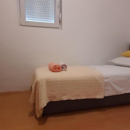 Apartment House Perkov プリモシュテン エクステリア 写真