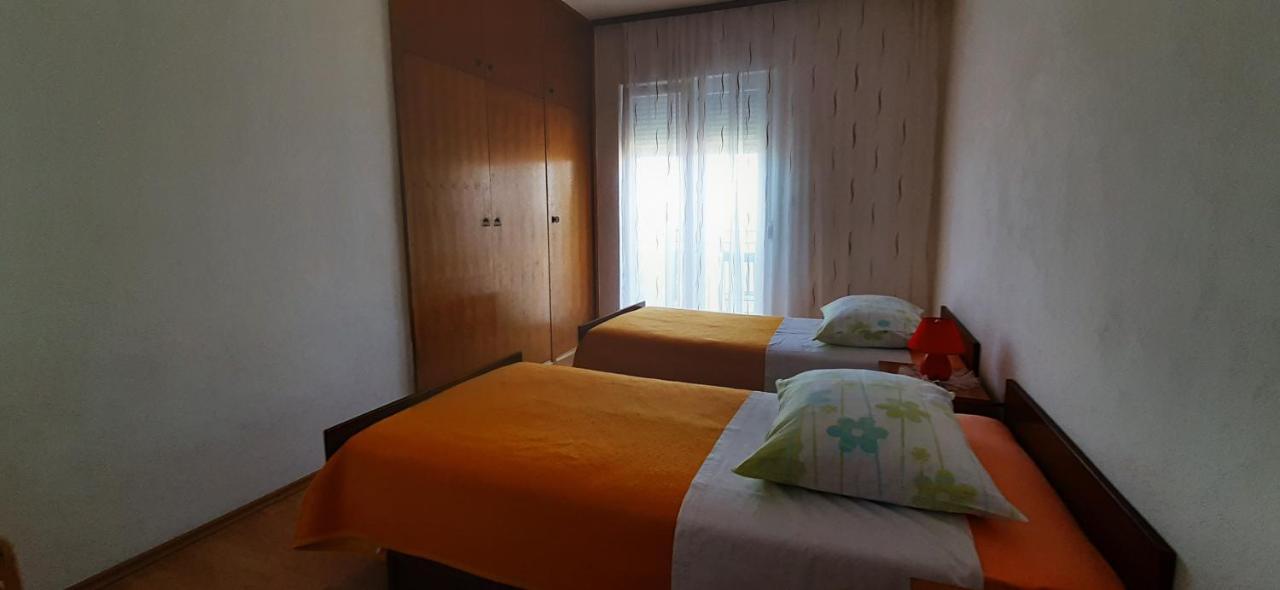 Apartment House Perkov プリモシュテン エクステリア 写真